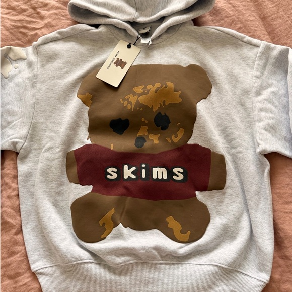 Cactus Plant Flee Market x Skims -Light Heather Grey Teddy Bear Print Hoodie - Picture 5 of 8